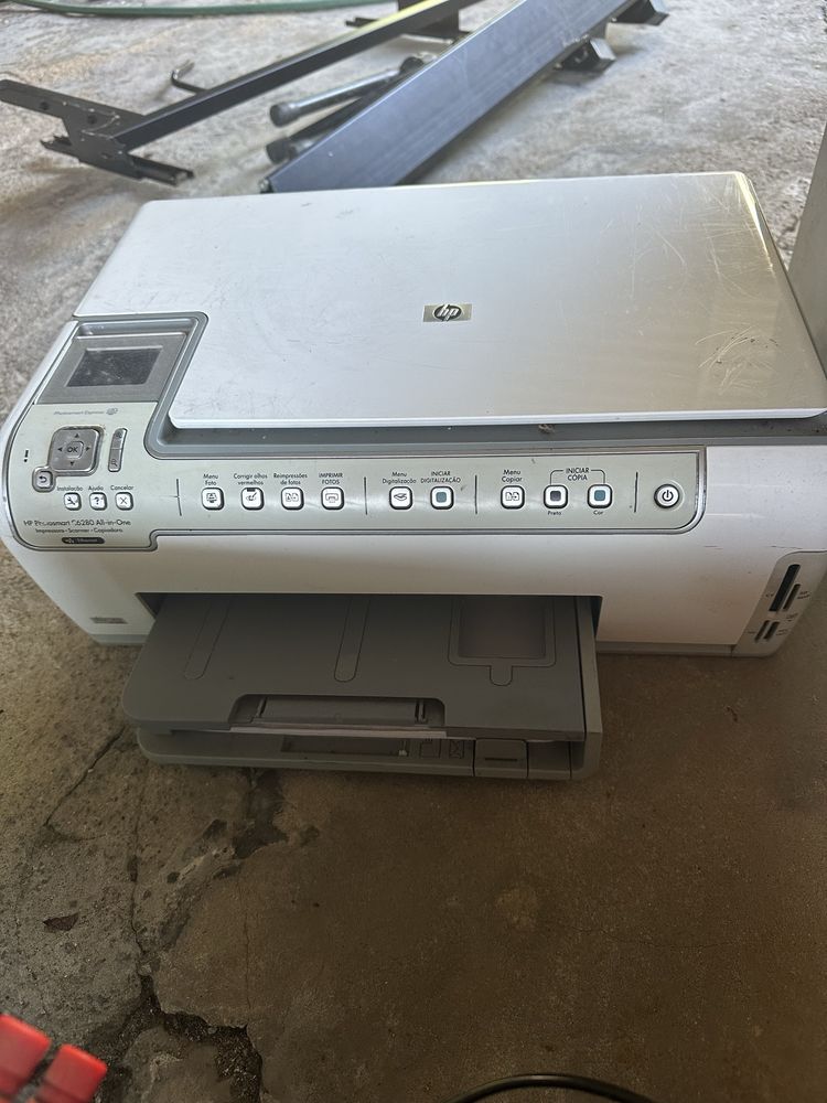 Amplificador/DVD/VHS/Subwoofer/computador/impressora
