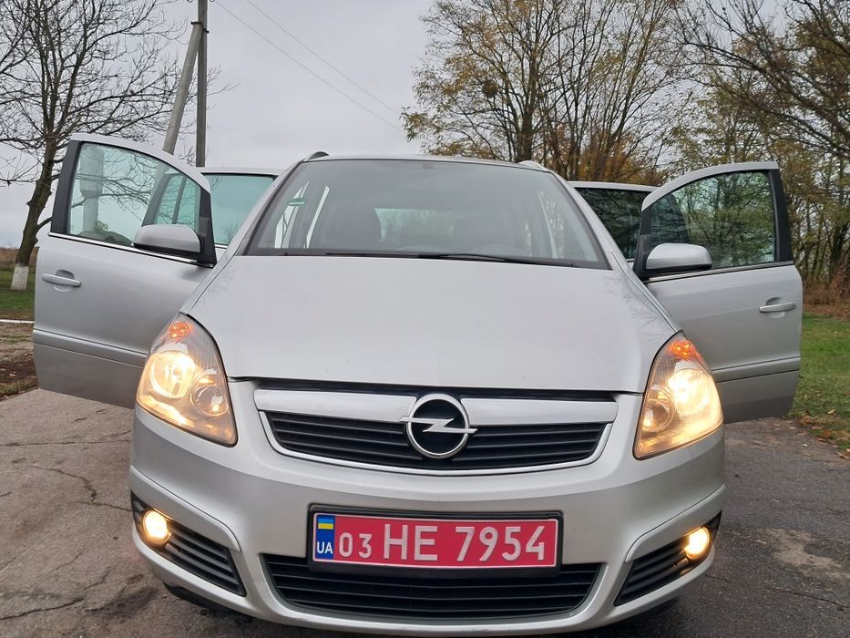 Свіжопригнаний автомобіль з Німеччини. Ідеальний та збережений стан.