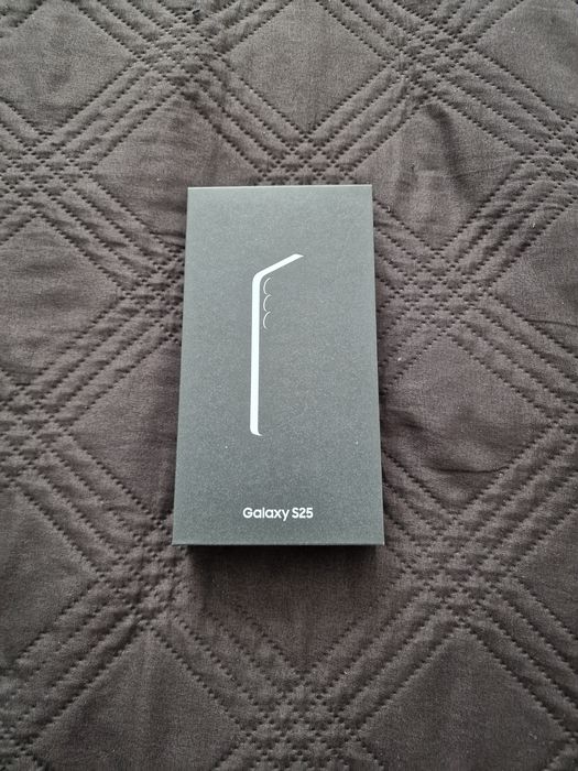 Samsung Galaxy S25 12/128 – Jak ze sklepu – Nowy
