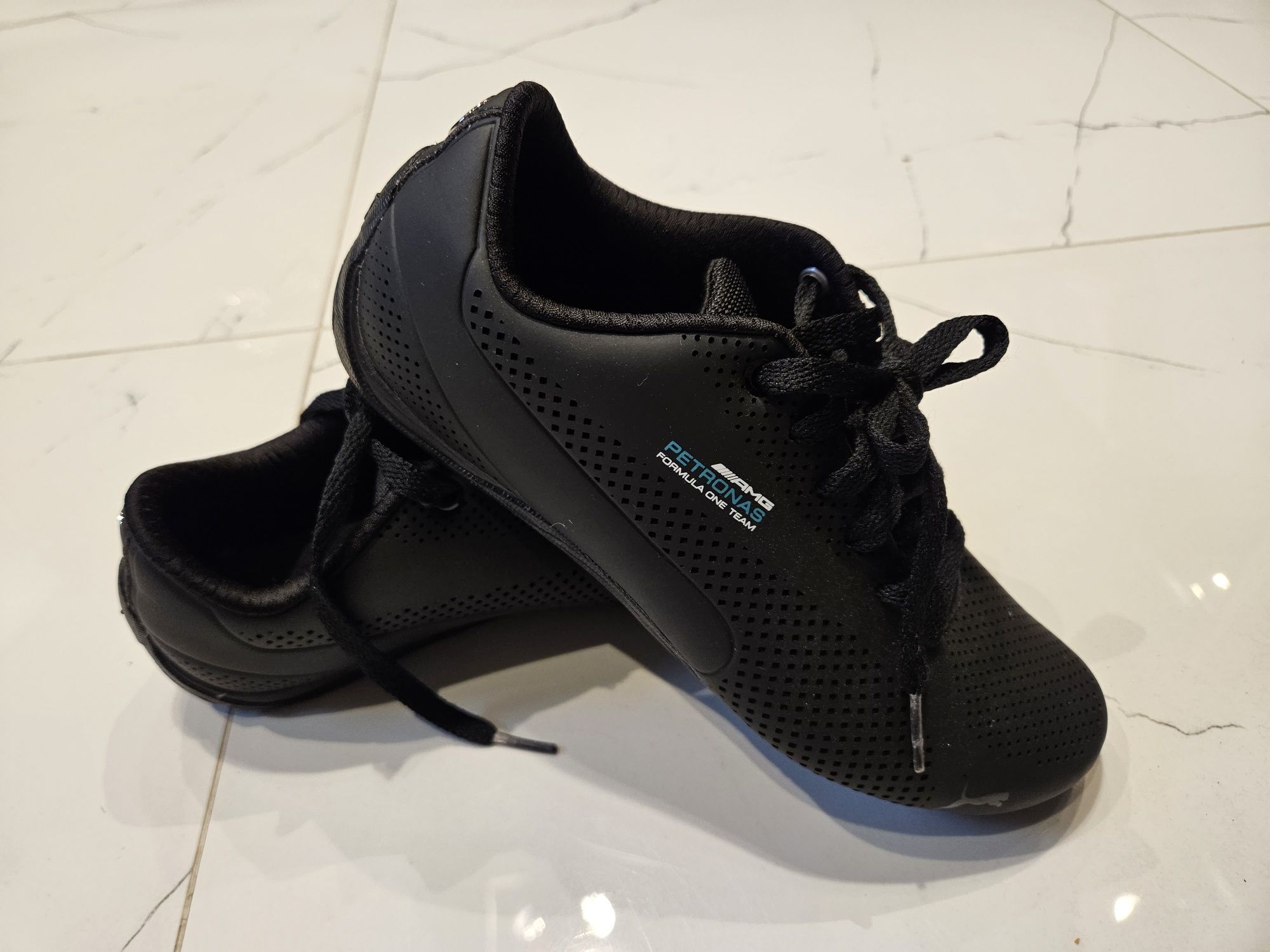 Buty Puma mercedes rozm 39