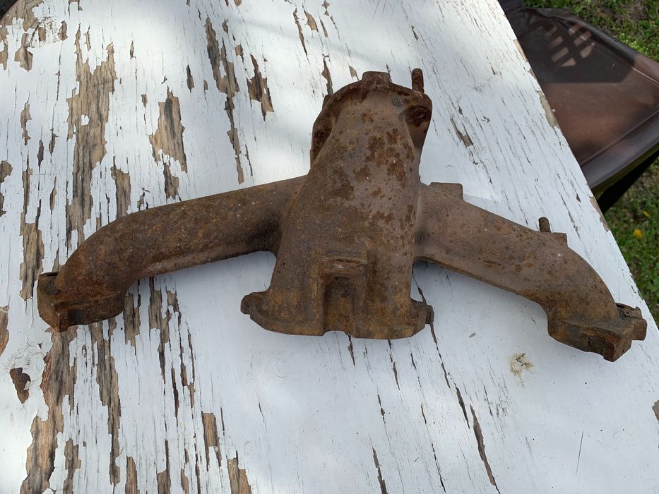 Выпускной коллектор ВАЗ 2101-2107