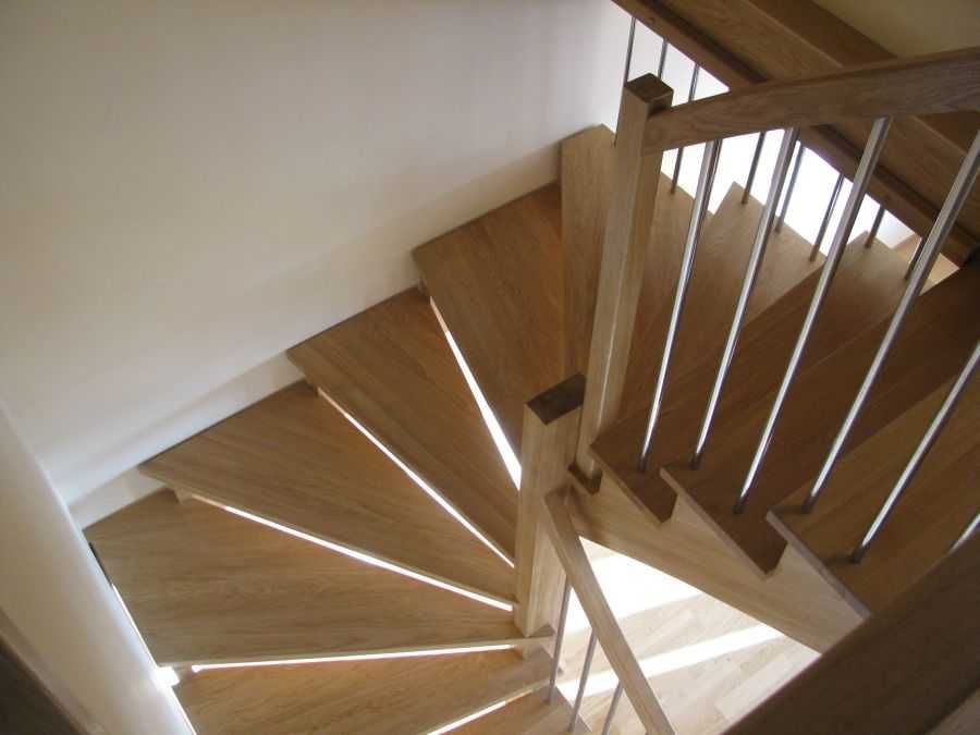 Schody ażurowe dębowe  z balustradą Producent Wycena Gratis !