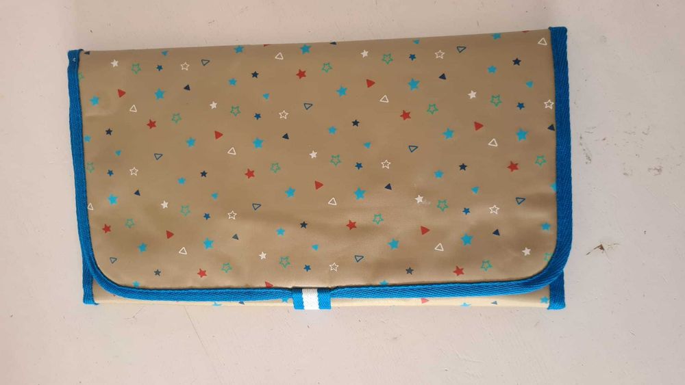 Mala com muda fraldas azul