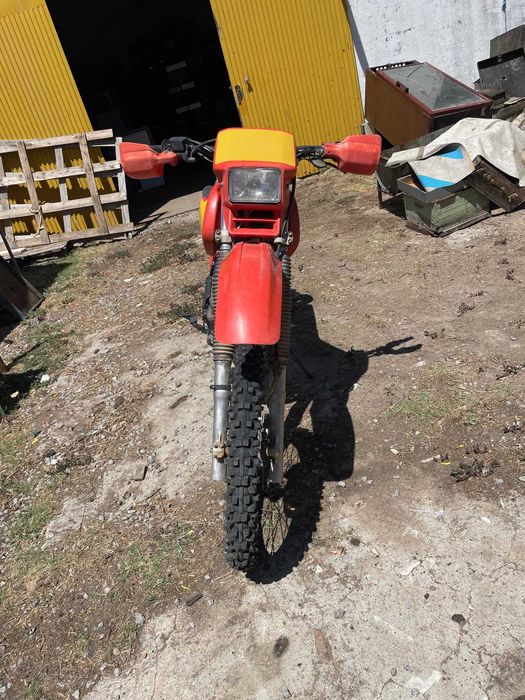 Honda XR 600 (ano 1985)