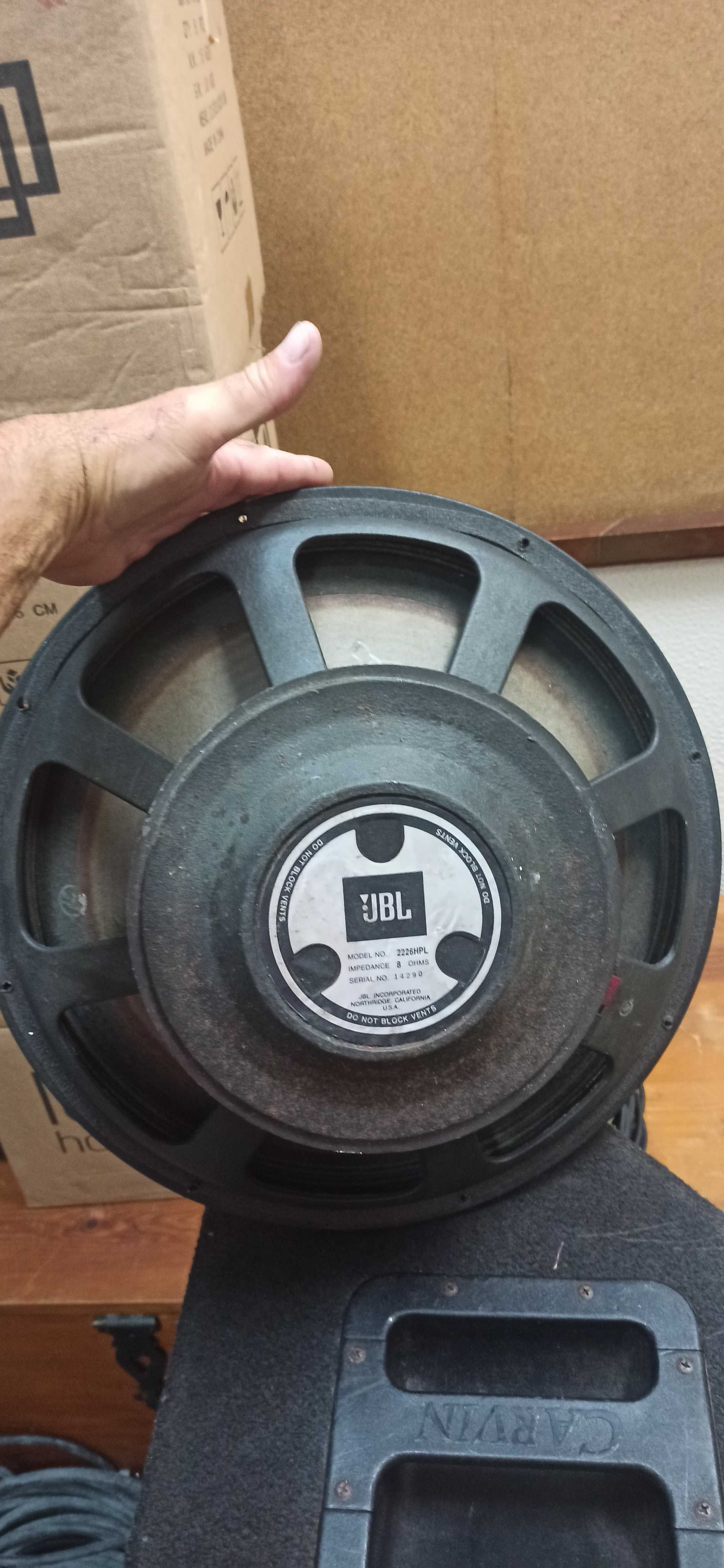 Altifalante JBL 15" 600W rms