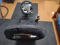 Playseat com volante e pedais fanatec estragado