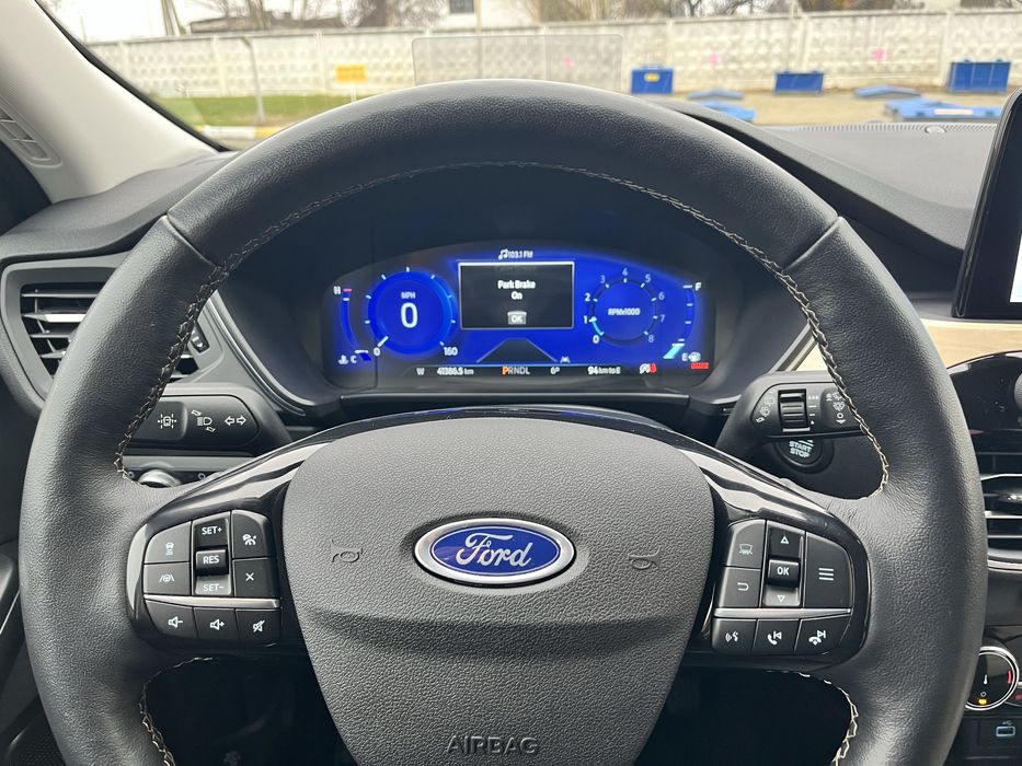 Ford Escape Titanium 2,0 2022 рік