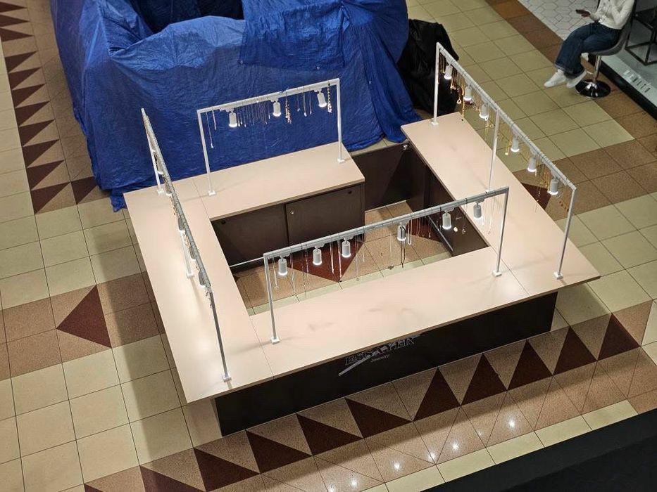 Wyspa handlowa stoisko mobilna FV23% Centrum handlowe