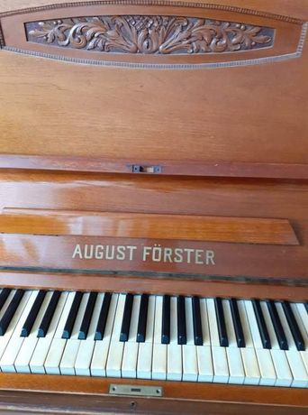Pianino August Forster