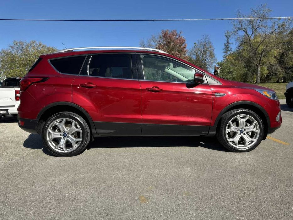 Ford Escape Titanium      2019