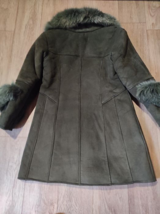 Женская дублёнка, цвет хаки