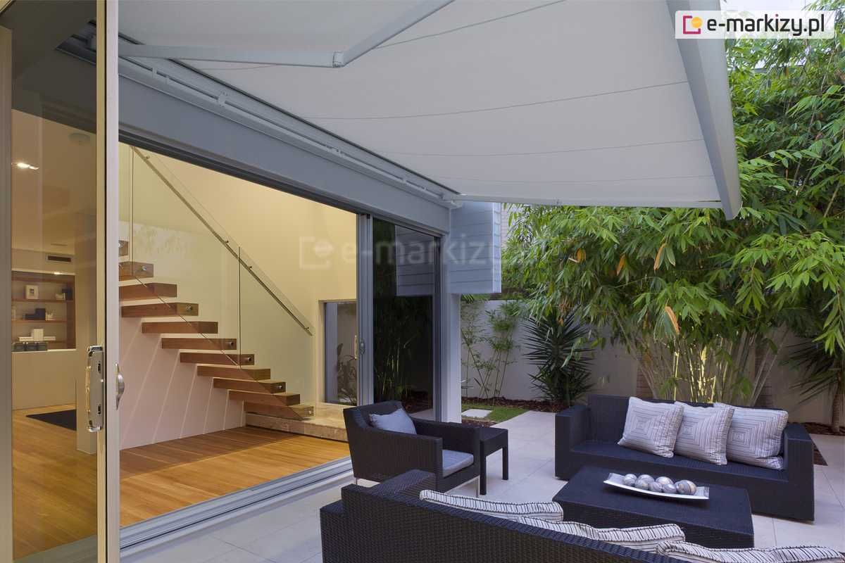 Markizy taras balkon sklep restauracja Corsica elektryczna w kasecie