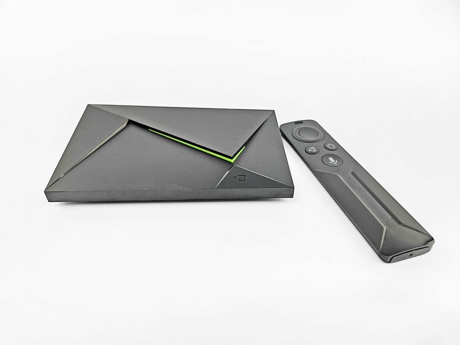 Медіаприставка NVIDIA Shield TV 4K HDR