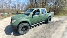 Nissan Navara d40 2.5dci 174km off road 4x4 lift 4 koła 35 hak 3t