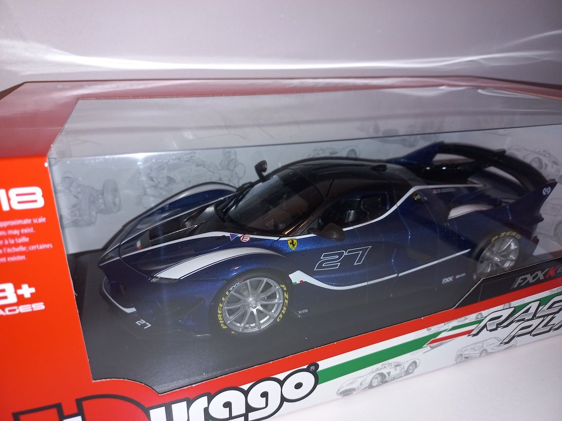 Bburago Ferrari FXX-K Evo,skala 1:18