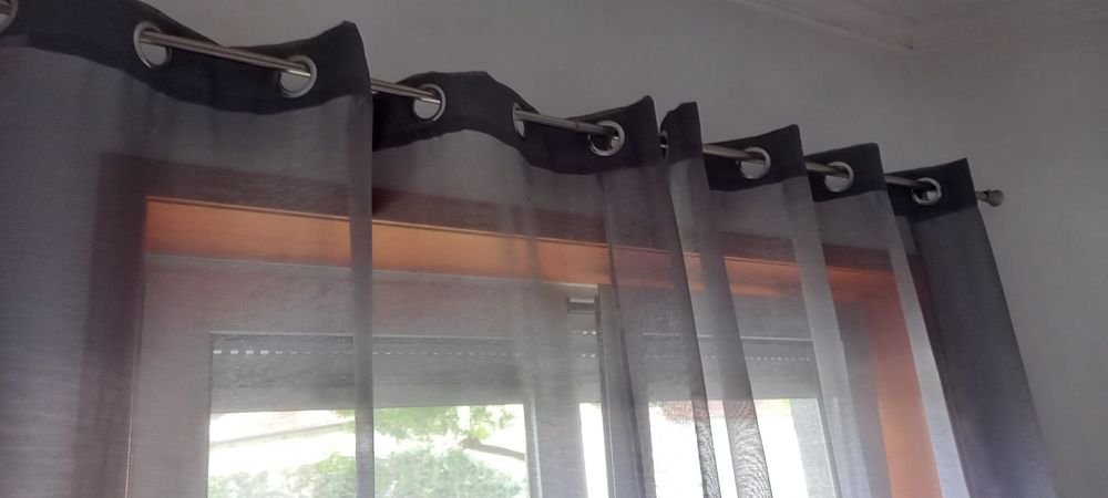 Vendo conjunto de 2 cortinas cinza