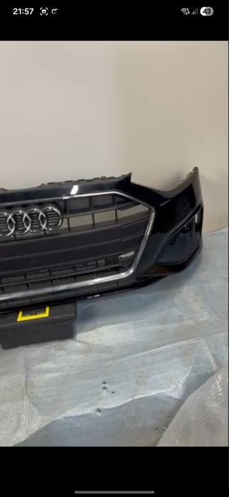 Бампер передній audi A4B9 рестайлінг колір ly9b