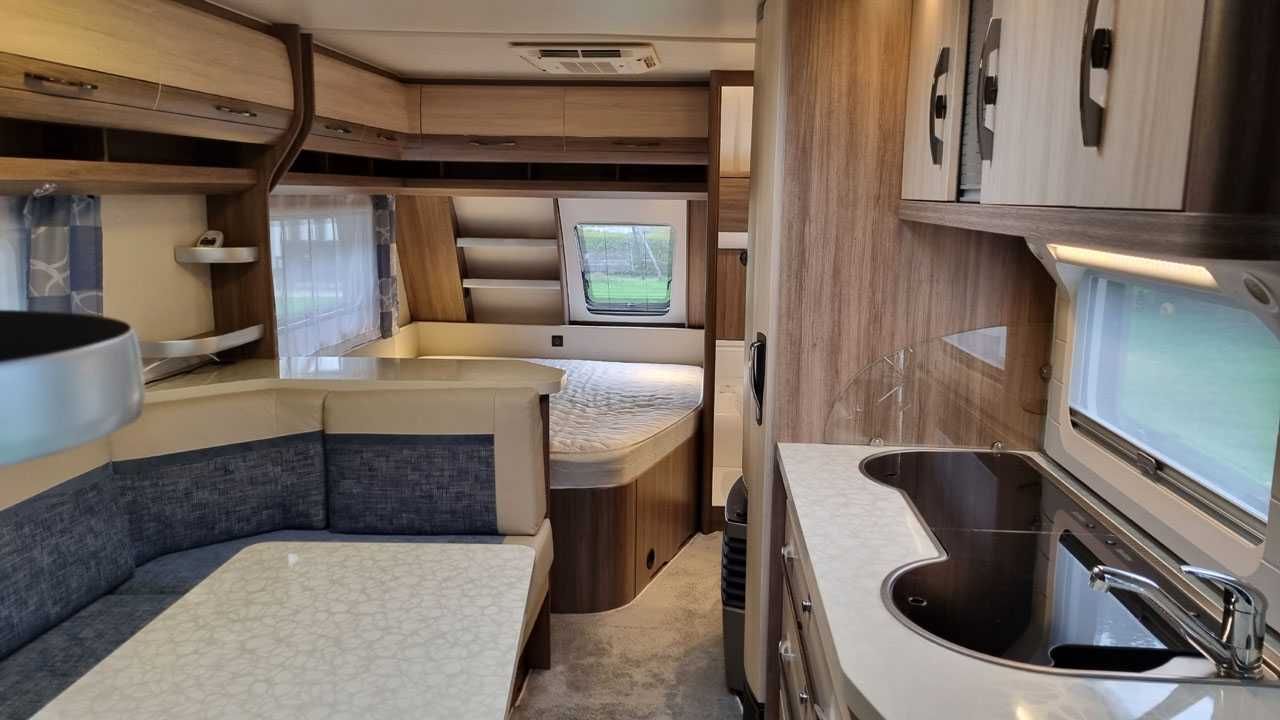 Przyczepa kempingowa Hobby 650 KMFe DE LUXE - WYPOSAŻONA 100%