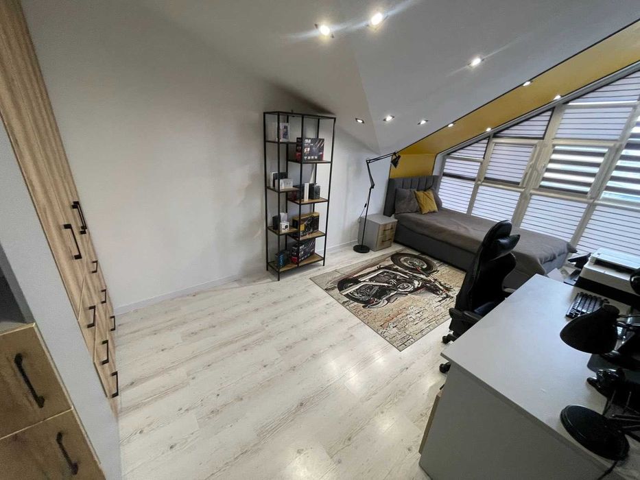 Шикарний дуплекс 163 м2, дуже класний ремонт. Гатне, Київська область