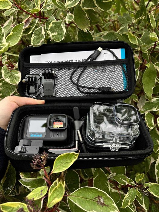 Екшн-камера GoPro Hero 13 в зручному кейсі