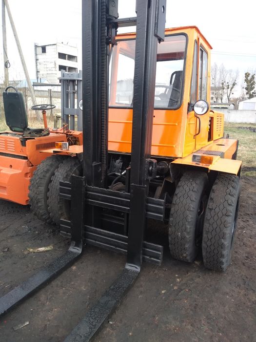 Львівський погрущик дизель