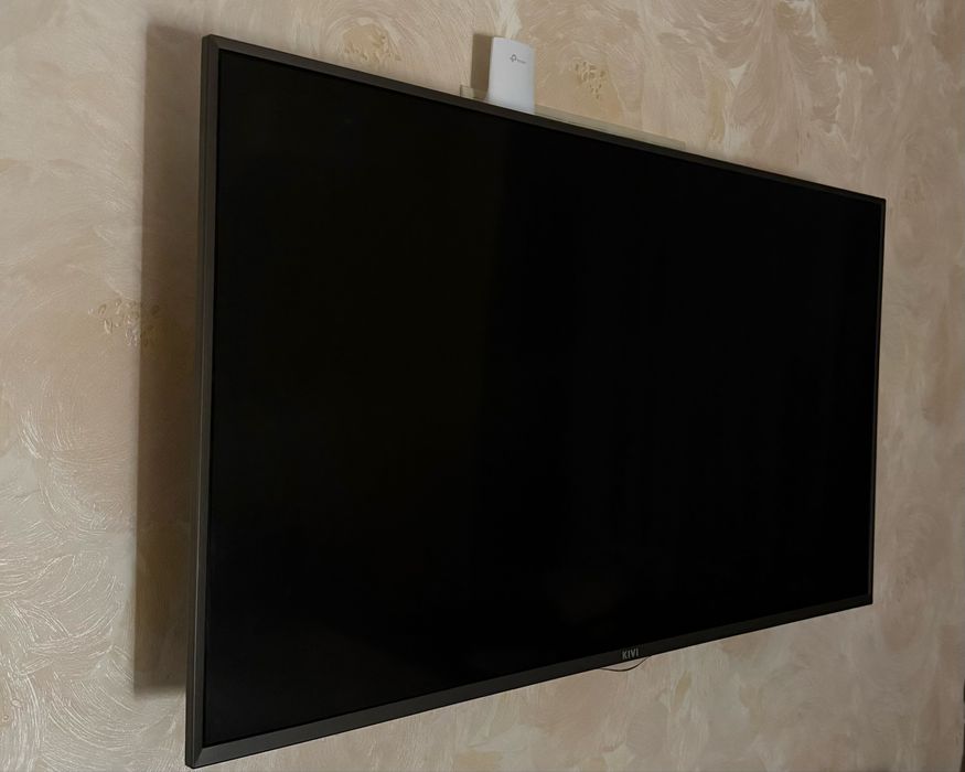 Смарт телевізор Kivi 43UK30G