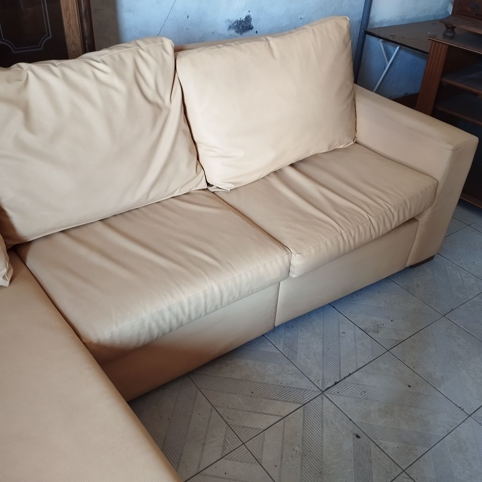 Sofá chaise longue