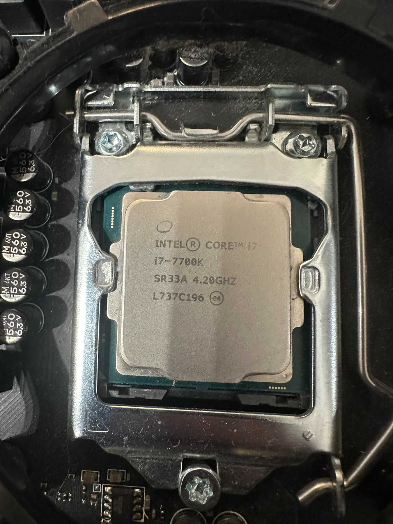 I7 7700K MSI GAMING PRO Z270 16gb RAM