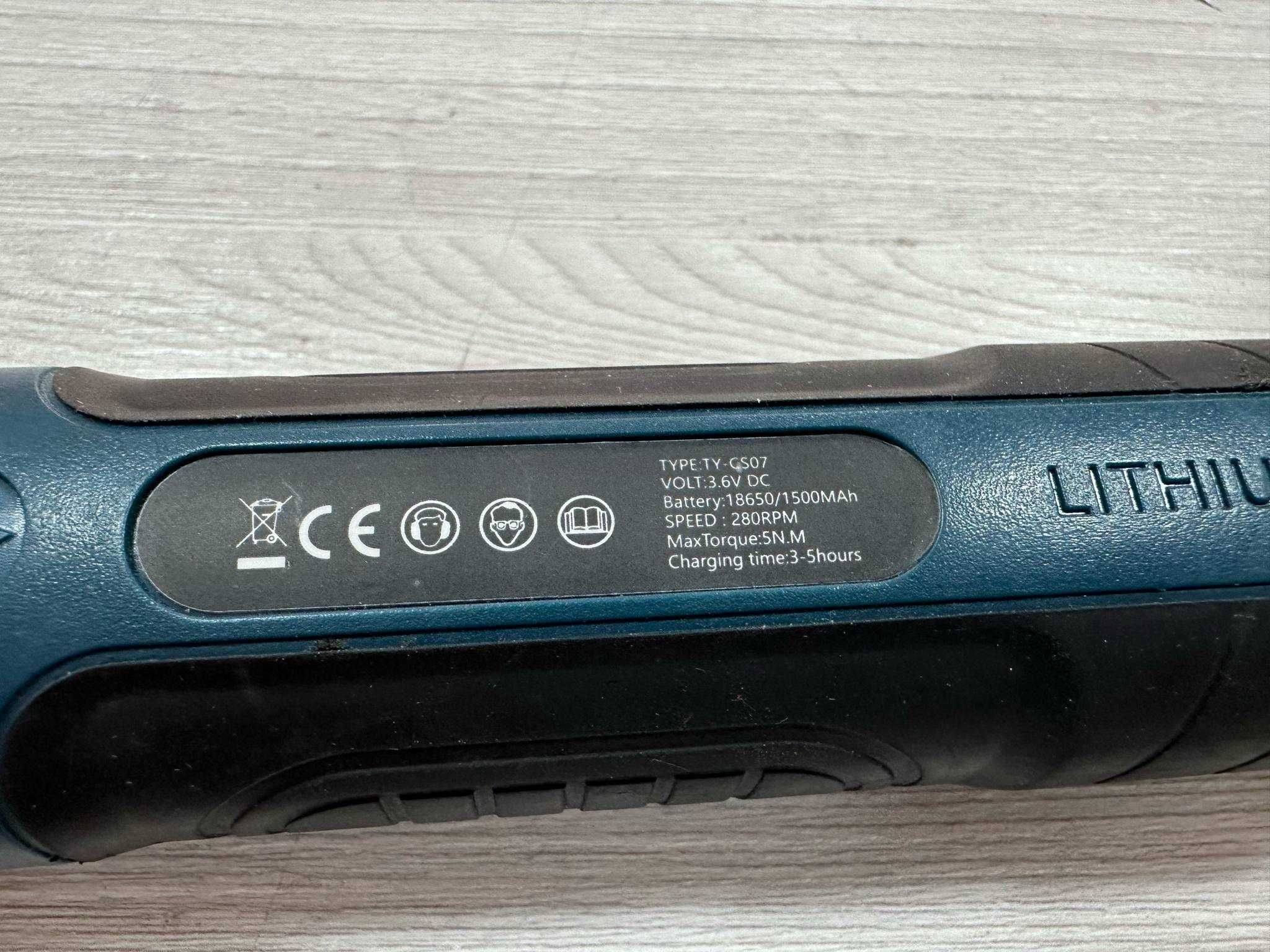 Elektryczny śrubokręt LITHIUM PRO TY-CS07 wraz z bitami