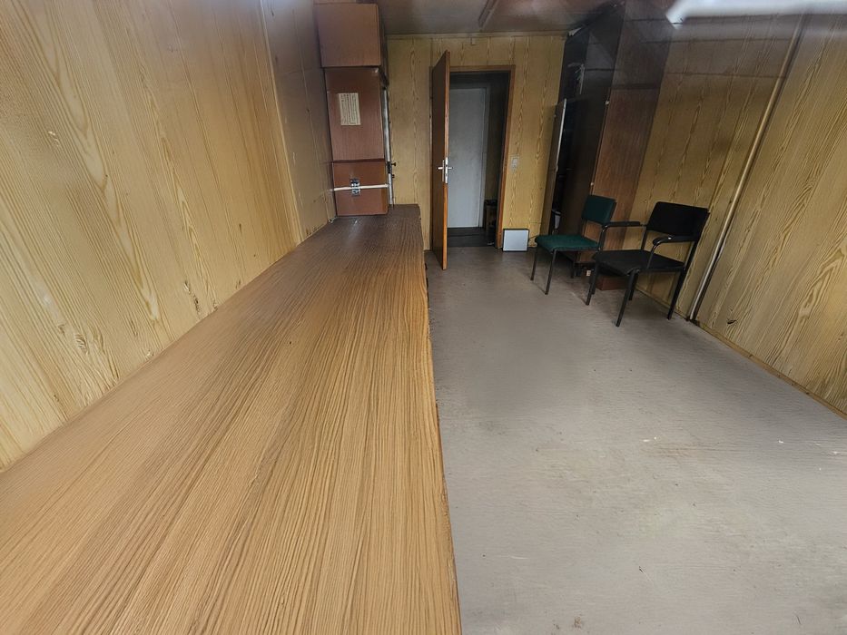 Kontener biurowy / budowlany / mieszkalny 3x6m – gotowy do użytku!