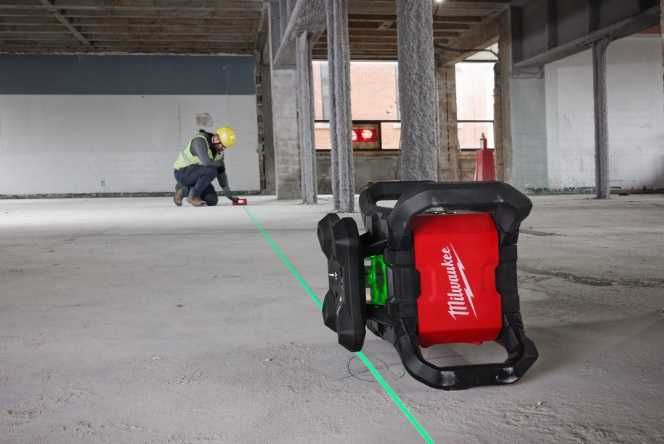 Nível Laser Rotativo 300m One-Key M18 Milwaukee M18 RLOHVG300-501C