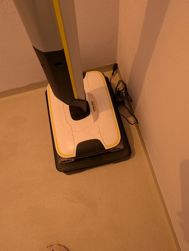 Mop elektryczny Karcher FC7 premium Home Line