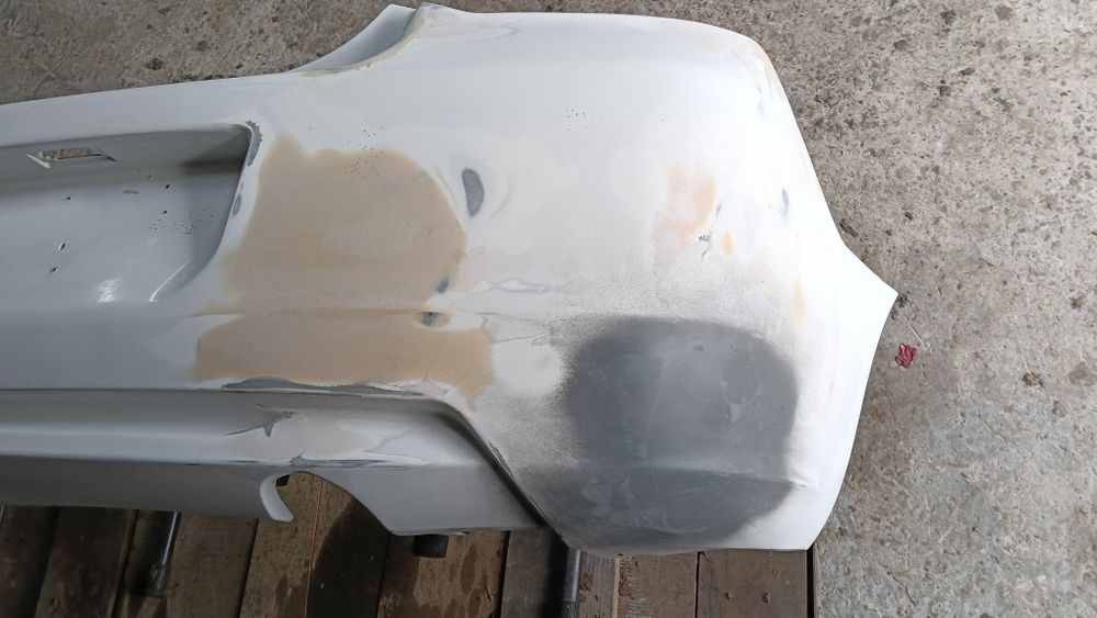 Бампер зад пежо 301