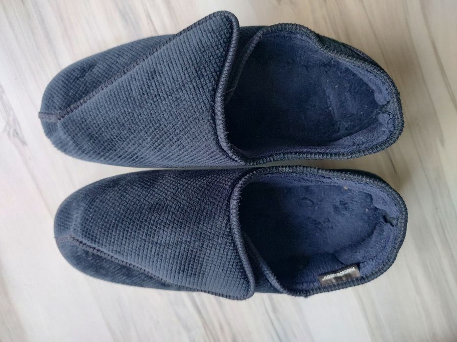 Чоловічі домашні капці M&S р. 8(UK)