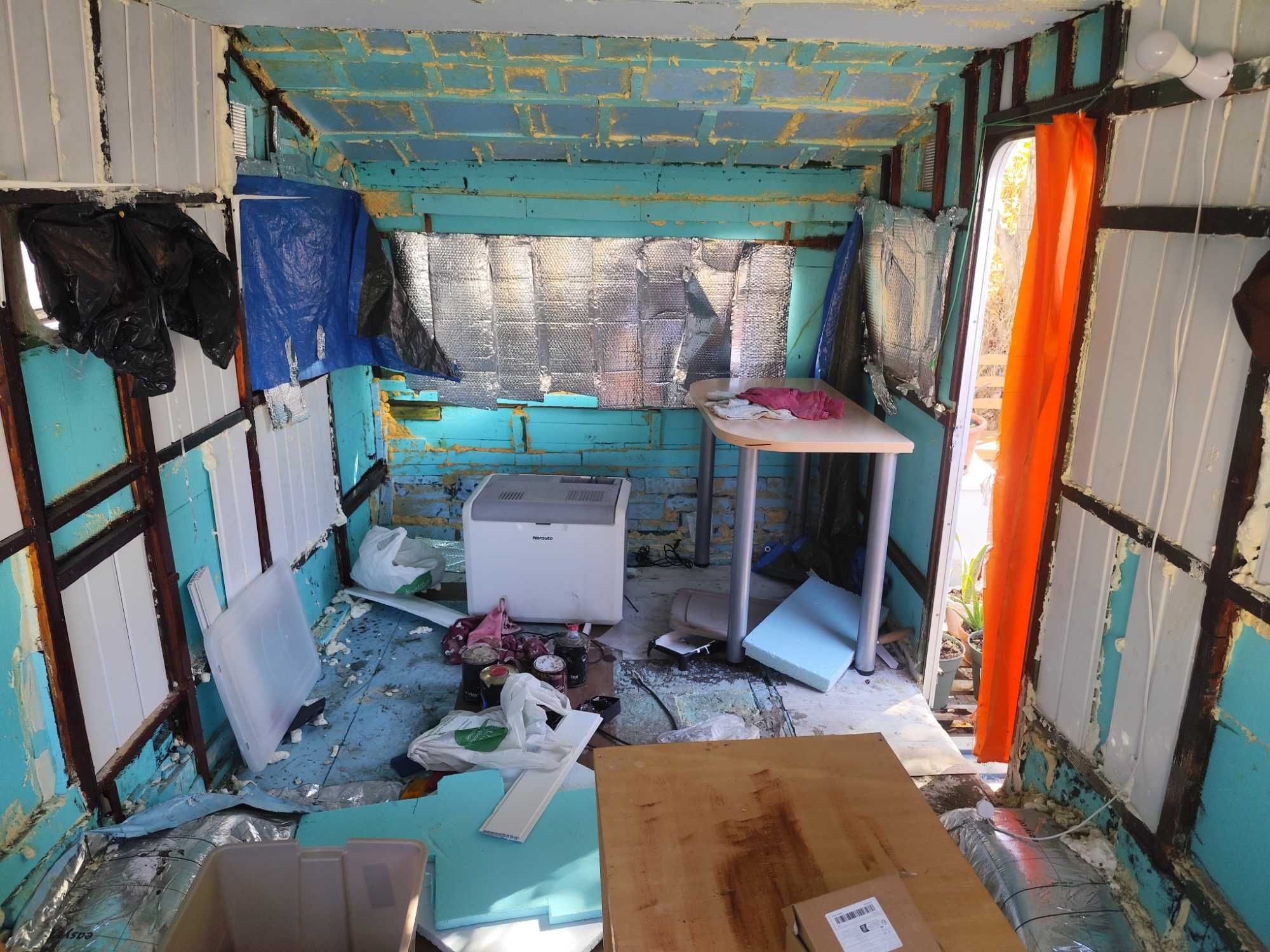Vendo caravana em remodelação