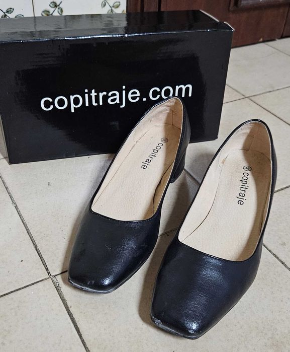 Sapatos de traje académico Copietraje
