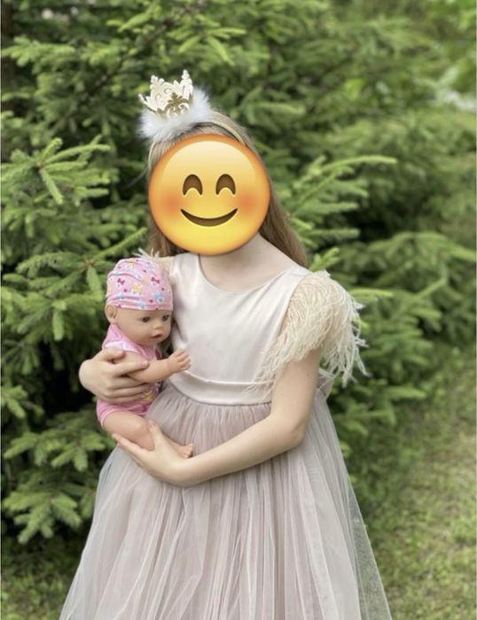 Святкова сукня для дівчинки