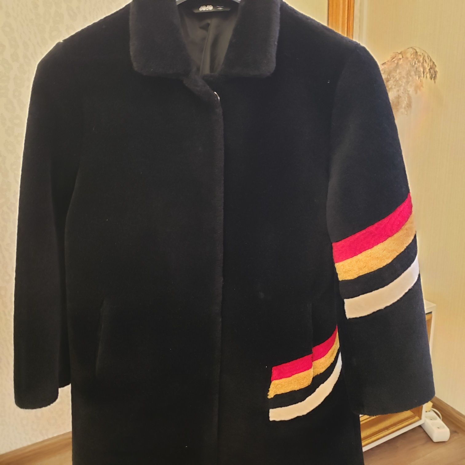 Пальто шуба із шерсті альпаки JoJo Італія 128- 140 см