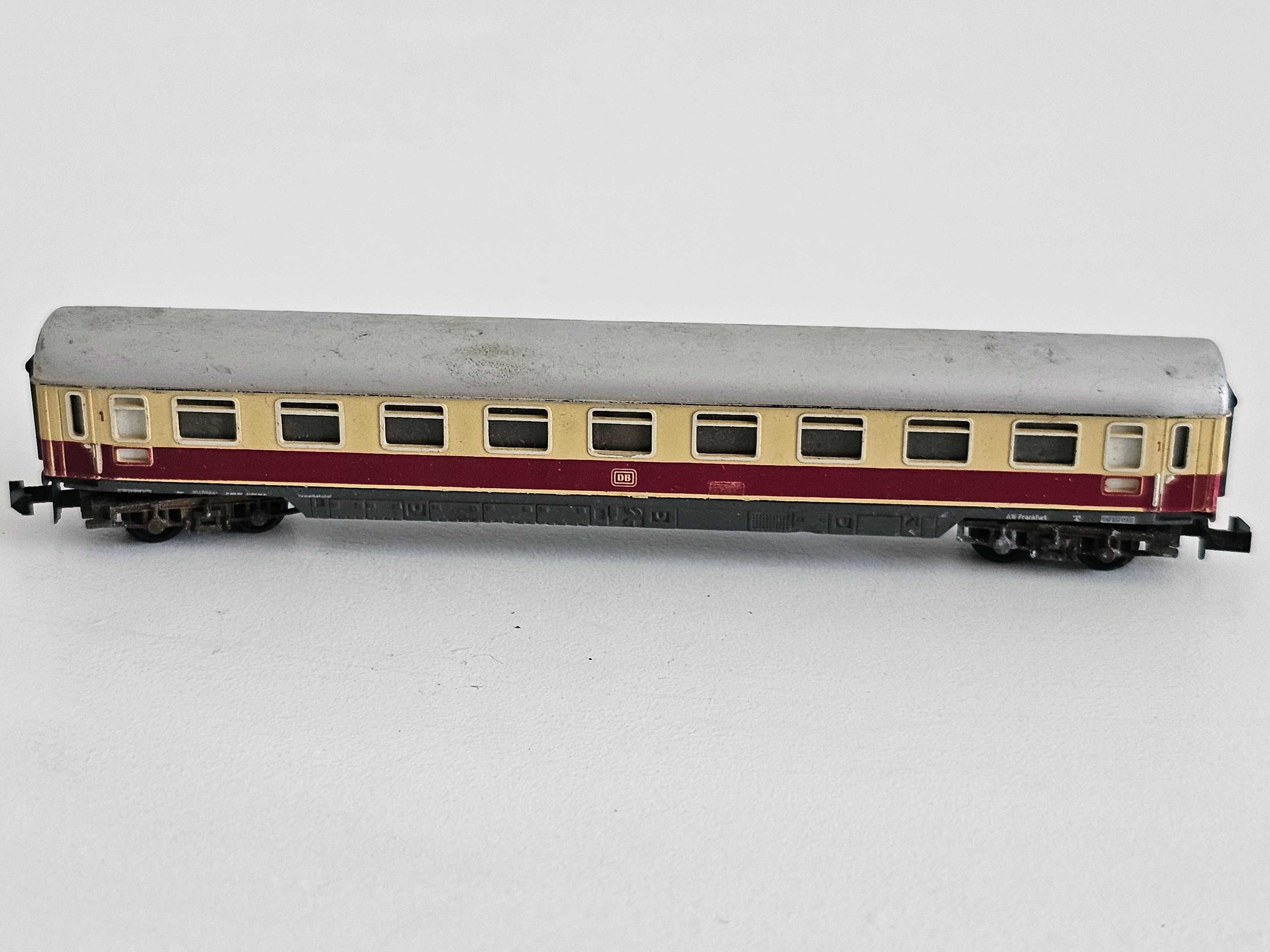 Trix wagon pasażerski osobowy DB skala N 1:160