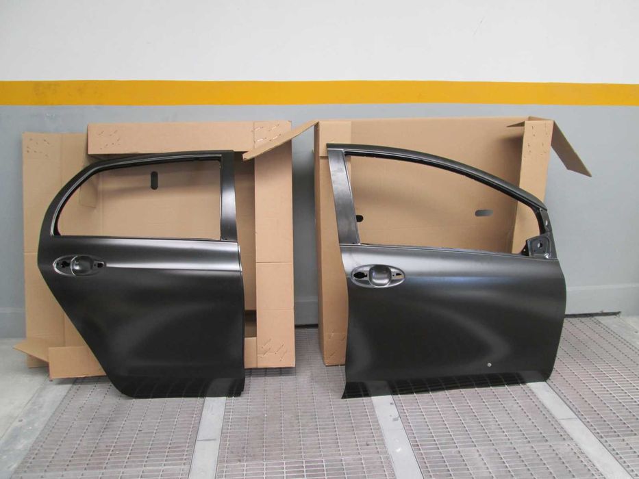 Portas para automóveis