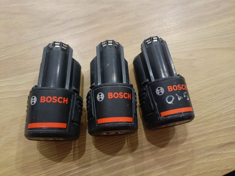 3 szt bateria akumulator Bosch 12v 2 Ah