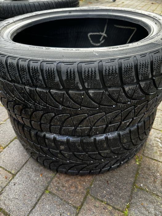 Opony Bridgestone Blizzak 235/45 R18 98V zimowe
