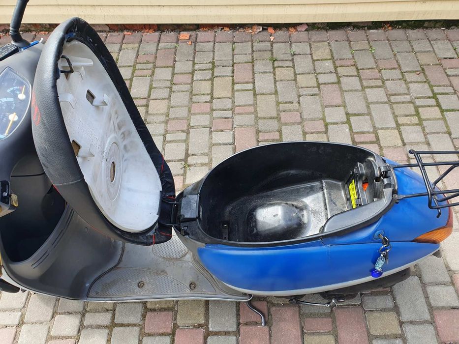 Скутер Honda Tact AF51