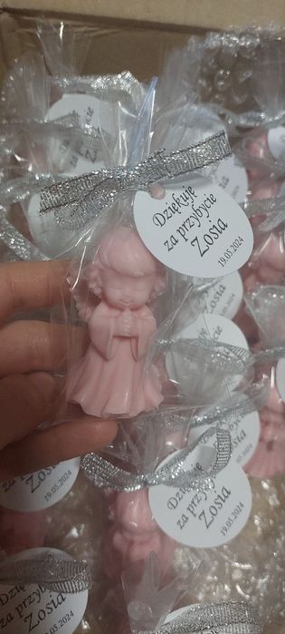 Aniołki różowe Komunia Święta