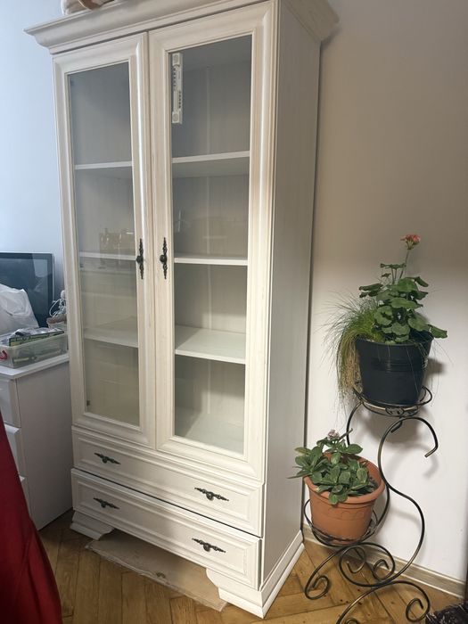 Сервант білий бу