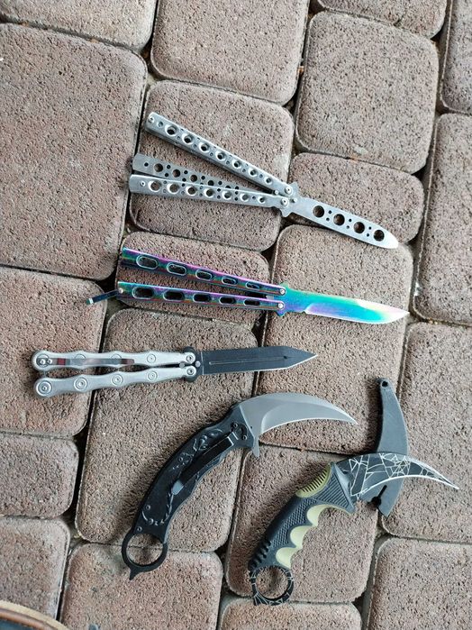Noze z kolekcji motylkowe i karambit