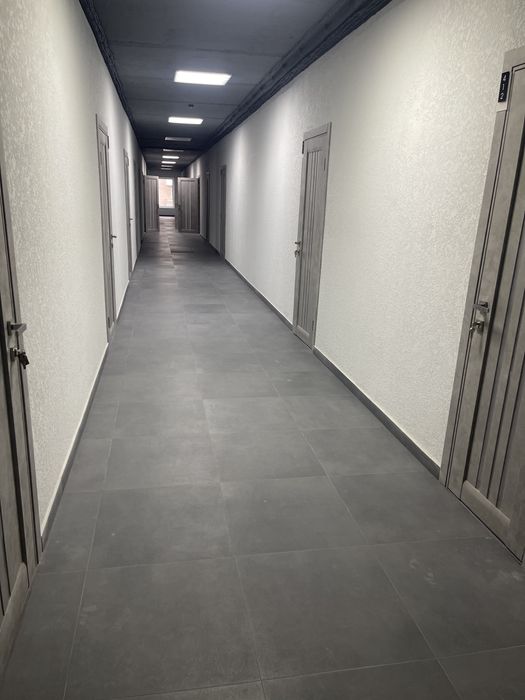 Продам комерційне приміщення вул.Ветеранів