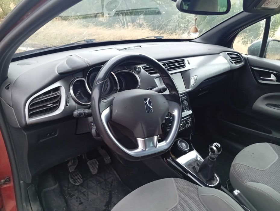 DS 3 1600 hdi, 92 cv diesel em excelente estado com 141 000 km
