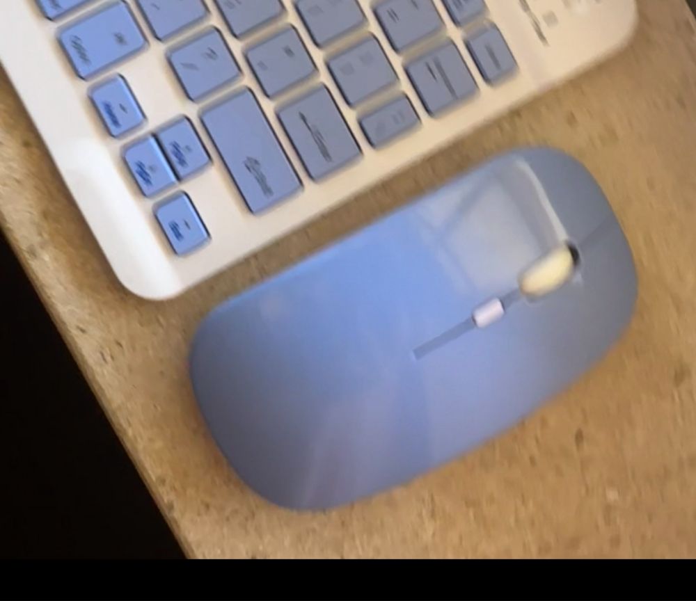 Teclado e rato sem fio
