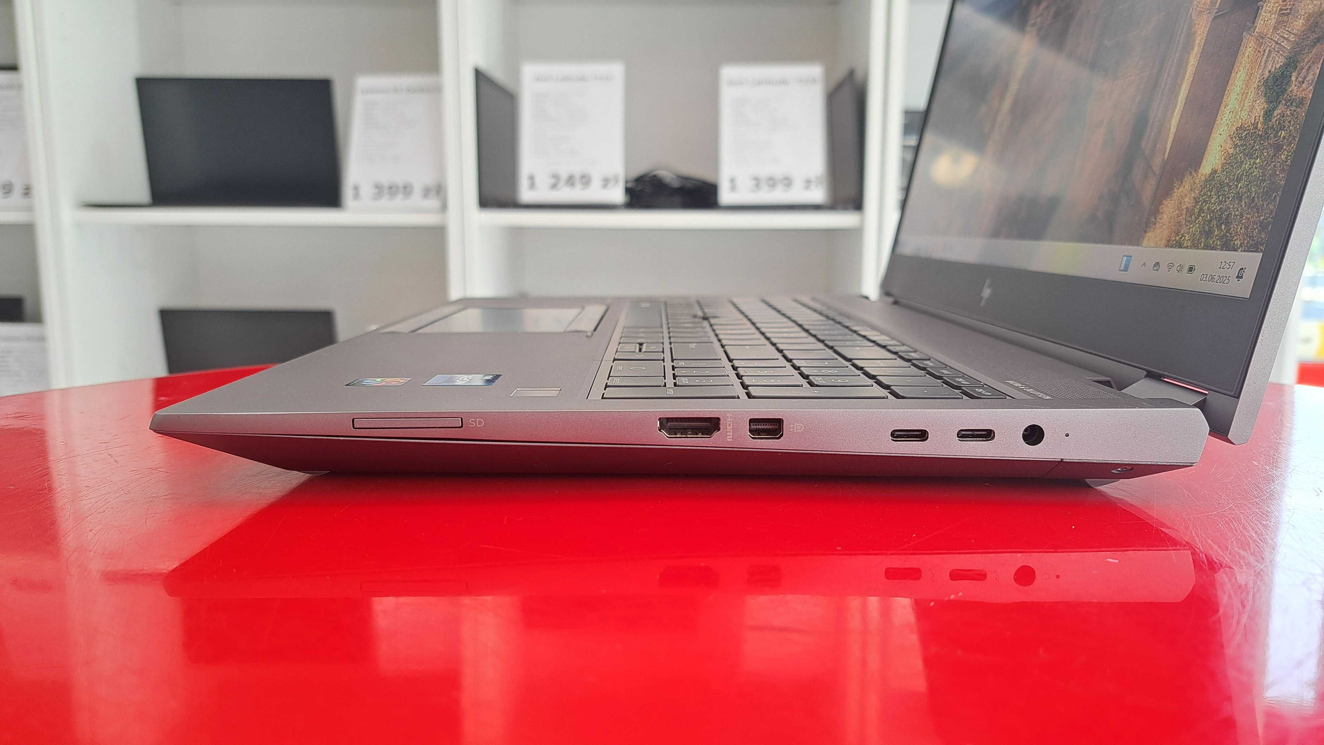 HP Zbook Fury 15 G8 15" Xeon 64GB/1TBSSD nVidia Quadro RTX A2000 4K